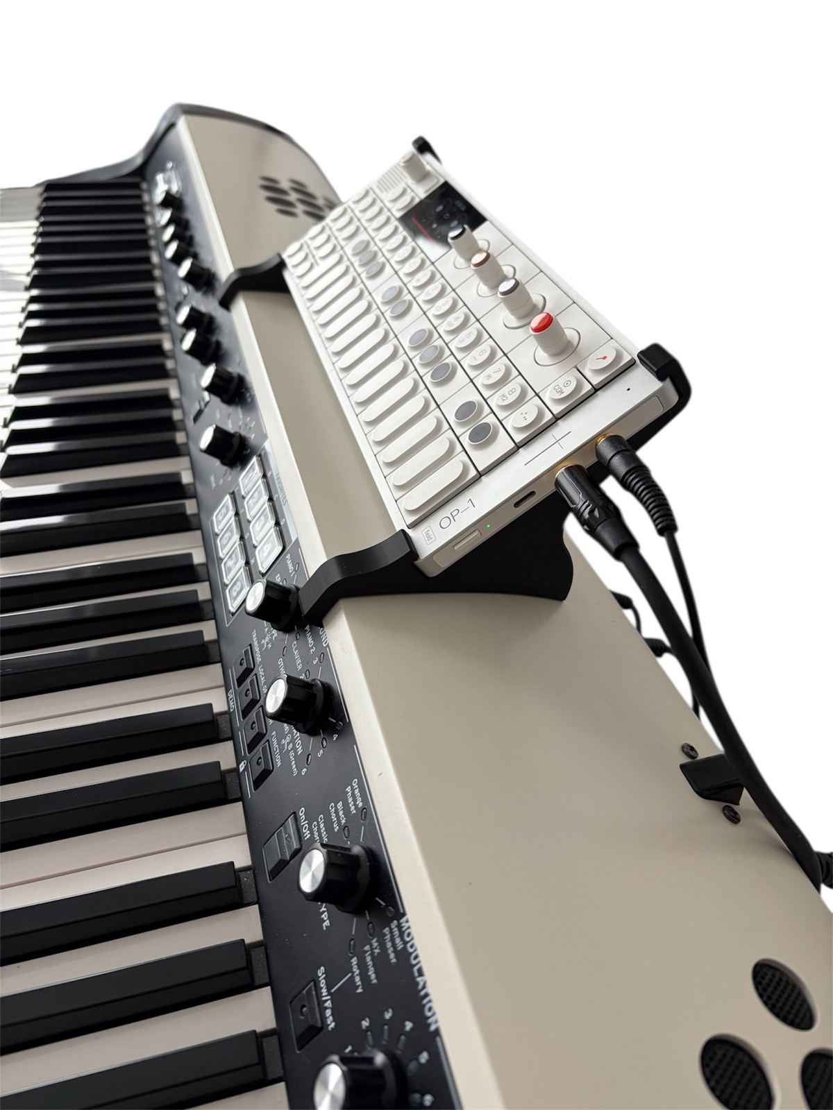 Korg SV Riser - Angle View